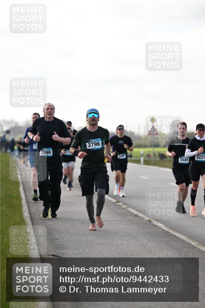 12.04.2026 - 45. Internationalen Wilhelmsburger Insellauf Dr. Thomas Lammeyer http://msf.ph/oto/9442433 12.04.2026 10:11:42 Laufen 3796, 2090, 3221, 5589 meine-sportfotos.de