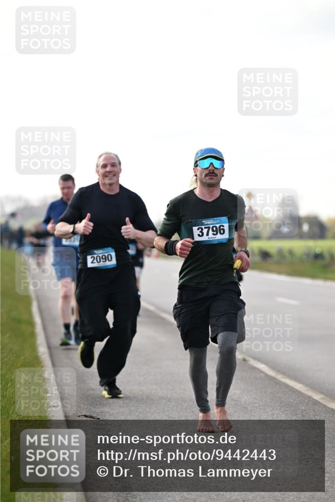 12.04.2026 - 45. Internationalen Wilhelmsburger Insellauf Dr. Thomas Lammeyer http://msf.ph/oto/9442443 12.04.2026 10:11:44 Laufen 2090, 3796 meine-sportfotos.de