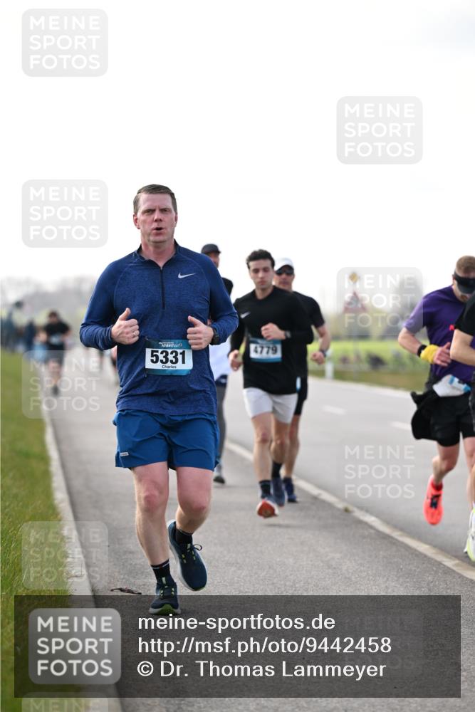 12.04.2026 - 45. Internationalen Wilhelmsburger Insellauf Dr. Thomas Lammeyer http://msf.ph/oto/9442458 12.04.2026 10:11:47 Laufen 5331 meine-sportfotos.de