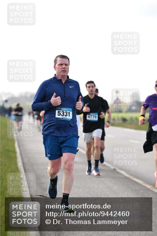 12.04.2026 - 45. Internationalen Wilhelmsburger Insellauf Dr. Thomas Lammeyer http://msf.ph/oto/9442460 12.04.2026 10:11:47 Laufen 5331, 4779 meine-sportfotos.de