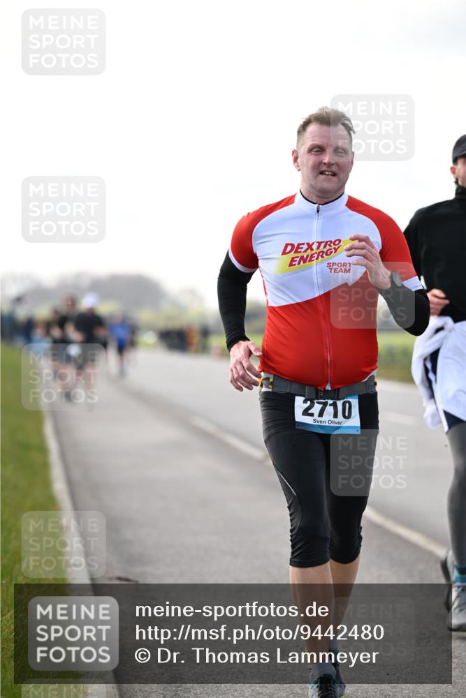 12.04.2026 - 45. Internationalen Wilhelmsburger Insellauf Dr. Thomas Lammeyer http://msf.ph/oto/9442480 12.04.2026 10:11:50 Laufen 2710 meine-sportfotos.de