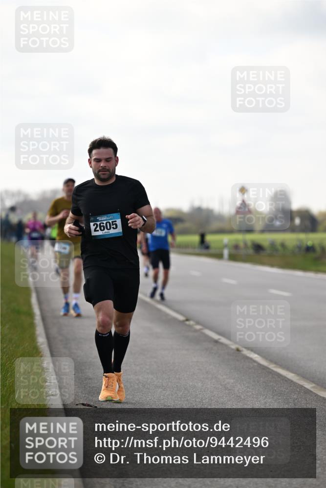 12.04.2026 - 45. Internationalen Wilhelmsburger Insellauf Dr. Thomas Lammeyer http://msf.ph/oto/9442496 12.04.2026 10:12:03 Laufen 2605 meine-sportfotos.de