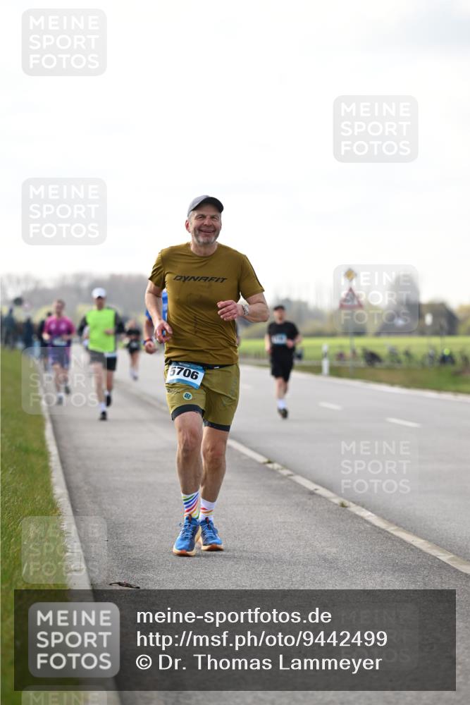 12.04.2026 - 45. Internationalen Wilhelmsburger Insellauf Dr. Thomas Lammeyer http://msf.ph/oto/9442499 12.04.2026 10:12:06 Laufen 5706 meine-sportfotos.de