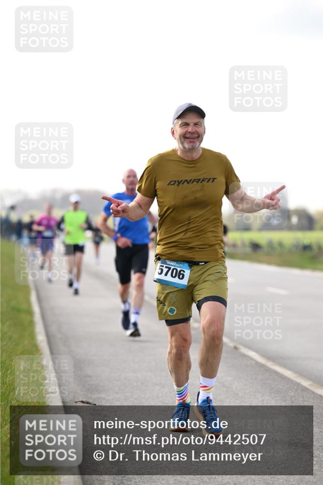 12.04.2026 - 45. Internationalen Wilhelmsburger Insellauf Dr. Thomas Lammeyer http://msf.ph/oto/9442507 12.04.2026 10:12:07 Laufen 5706 meine-sportfotos.de