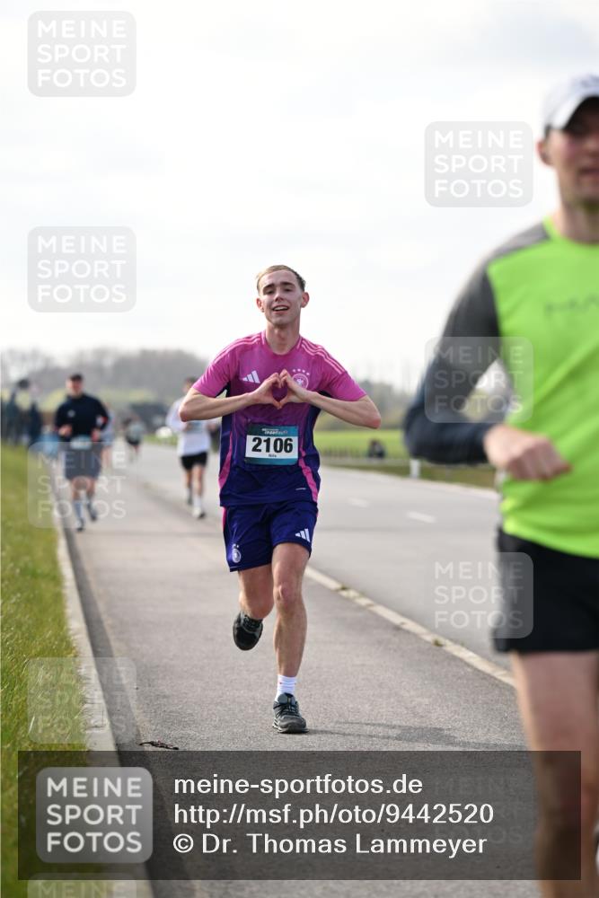 12.04.2026 - 45. Internationalen Wilhelmsburger Insellauf Dr. Thomas Lammeyer http://msf.ph/oto/9442520 12.04.2026 10:12:15 Laufen 2106 meine-sportfotos.de