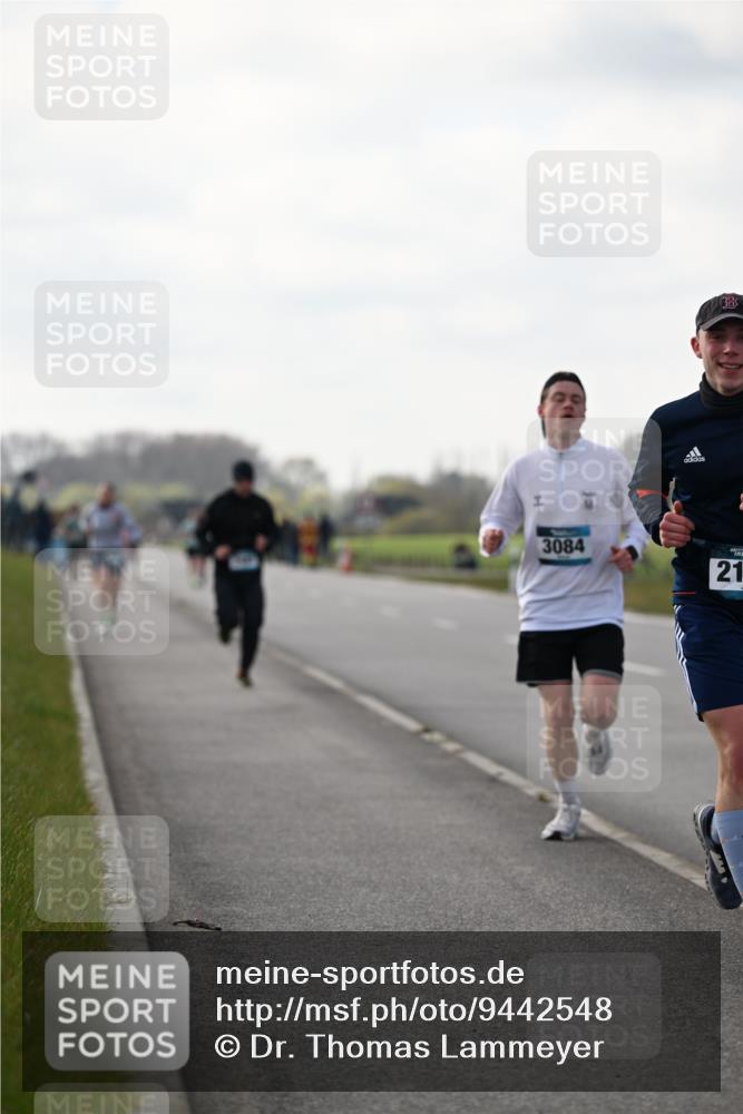 12.04.2026 - 45. Internationalen Wilhelmsburger Insellauf Dr. Thomas Lammeyer http://msf.ph/oto/9442548 12.04.2026 10:12:23 Laufen 38, 3084, 21 meine-sportfotos.de