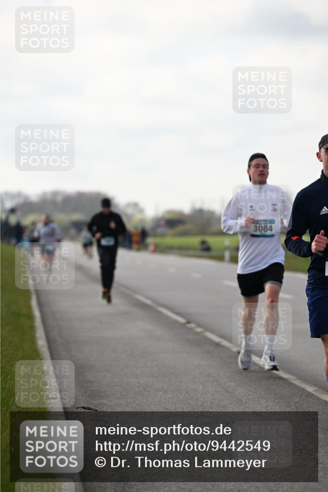 12.04.2026 - 45. Internationalen Wilhelmsburger Insellauf Dr. Thomas Lammeyer http://msf.ph/oto/9442549 12.04.2026 10:12:23 Laufen 3084 meine-sportfotos.de
