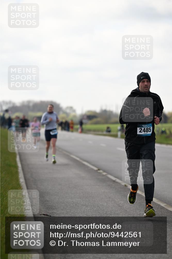 12.04.2026 - 45. Internationalen Wilhelmsburger Insellauf Dr. Thomas Lammeyer http://msf.ph/oto/9442561 12.04.2026 10:12:29 Laufen 2485 meine-sportfotos.de