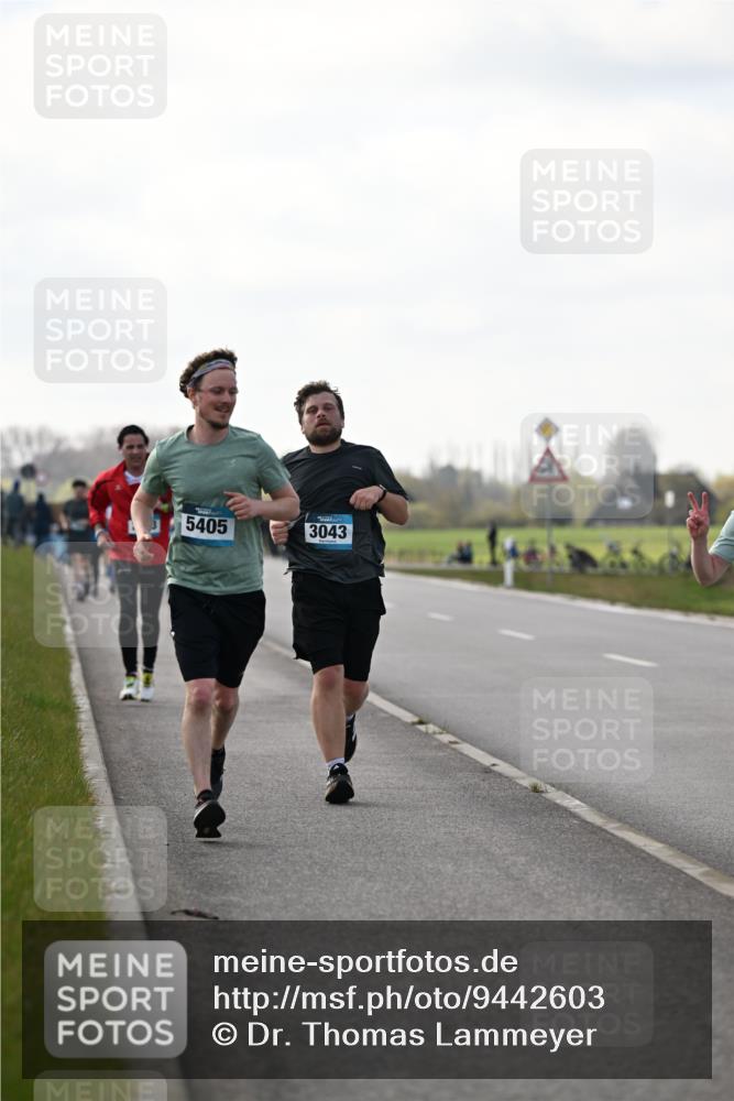12.04.2026 - 45. Internationalen Wilhelmsburger Insellauf Dr. Thomas Lammeyer http://msf.ph/oto/9442603 12.04.2026 10:12:46 Laufen 5405, 3043 meine-sportfotos.de