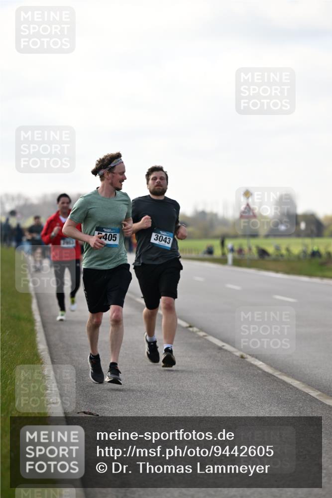 12.04.2026 - 45. Internationalen Wilhelmsburger Insellauf Dr. Thomas Lammeyer http://msf.ph/oto/9442605 12.04.2026 10:12:47 Laufen 405, 3043 meine-sportfotos.de