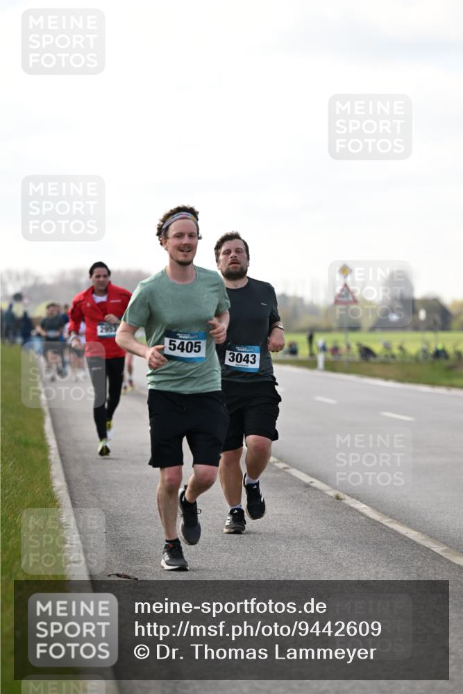 12.04.2026 - 45. Internationalen Wilhelmsburger Insellauf Dr. Thomas Lammeyer http://msf.ph/oto/9442609 12.04.2026 10:12:47 Laufen 5405, 3043 meine-sportfotos.de