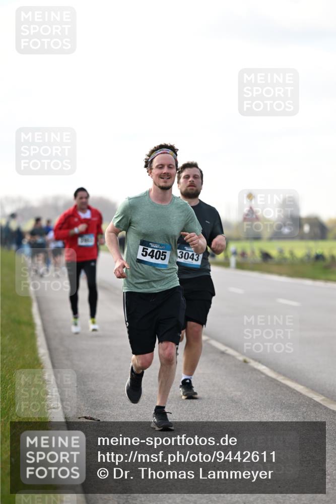 12.04.2026 - 45. Internationalen Wilhelmsburger Insellauf Dr. Thomas Lammeyer http://msf.ph/oto/9442611 12.04.2026 10:12:47 Laufen 45, 5405, 3043 meine-sportfotos.de