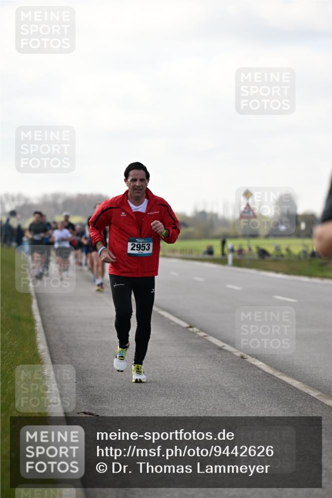 12.04.2026 - 45. Internationalen Wilhelmsburger Insellauf Dr. Thomas Lammeyer http://msf.ph/oto/9442626 12.04.2026 10:12:50 Laufen 2953 meine-sportfotos.de
