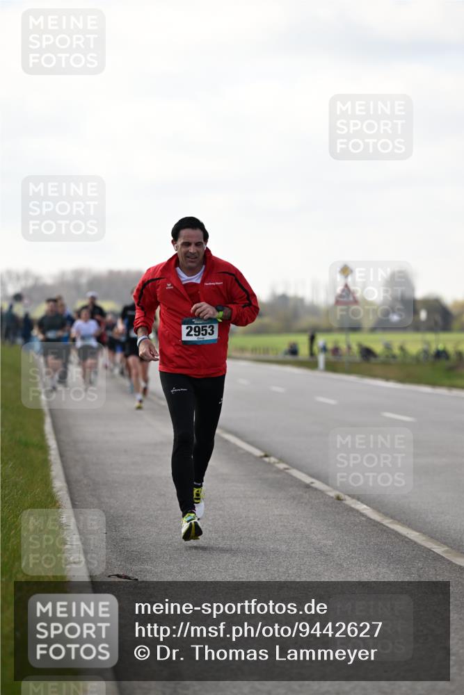 12.04.2026 - 45. Internationalen Wilhelmsburger Insellauf Dr. Thomas Lammeyer http://msf.ph/oto/9442627 12.04.2026 10:12:50 Laufen 2953 meine-sportfotos.de