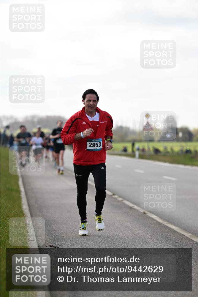 12.04.2026 - 45. Internationalen Wilhelmsburger Insellauf Dr. Thomas Lammeyer http://msf.ph/oto/9442629 12.04.2026 10:12:50 Laufen 2953 meine-sportfotos.de