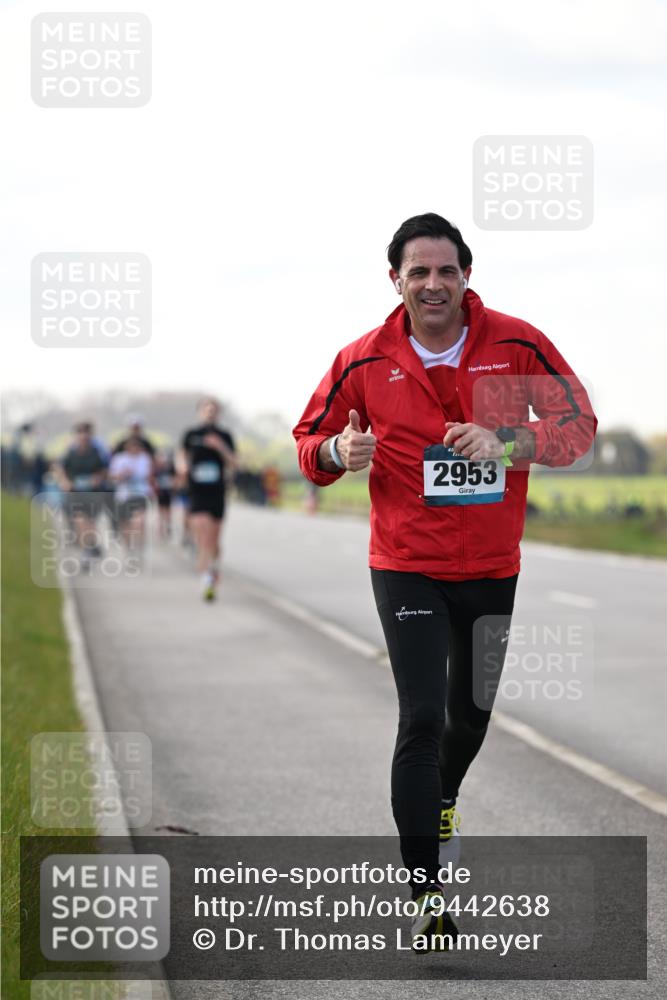 12.04.2026 - 45. Internationalen Wilhelmsburger Insellauf Dr. Thomas Lammeyer http://msf.ph/oto/9442638 12.04.2026 10:12:51 Laufen 2953 meine-sportfotos.de