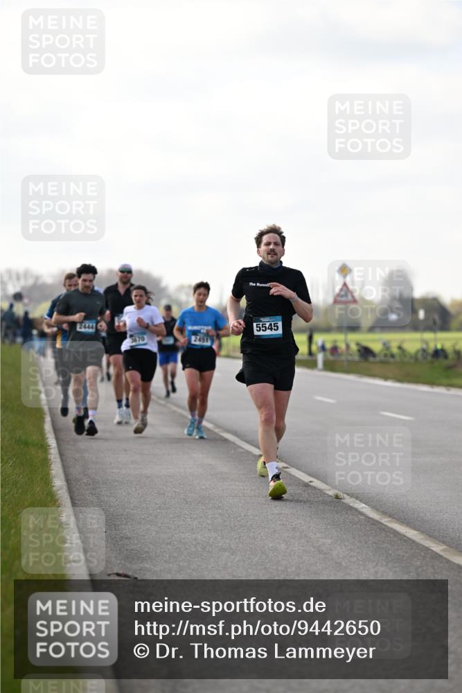 12.04.2026 - 45. Internationalen Wilhelmsburger Insellauf Dr. Thomas Lammeyer http://msf.ph/oto/9442650 12.04.2026 10:12:57 Laufen 2451, 5545 meine-sportfotos.de