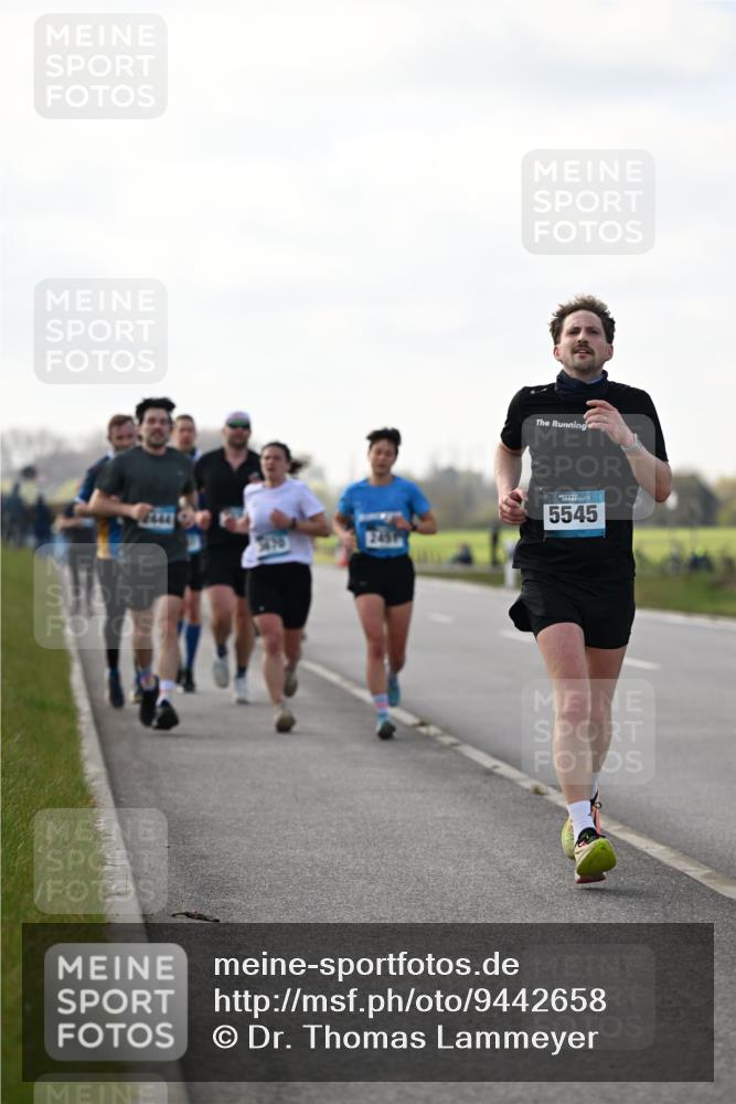 12.04.2026 - 45. Internationalen Wilhelmsburger Insellauf Dr. Thomas Lammeyer http://msf.ph/oto/9442658 12.04.2026 10:12:58 Laufen 245, 5545 meine-sportfotos.de