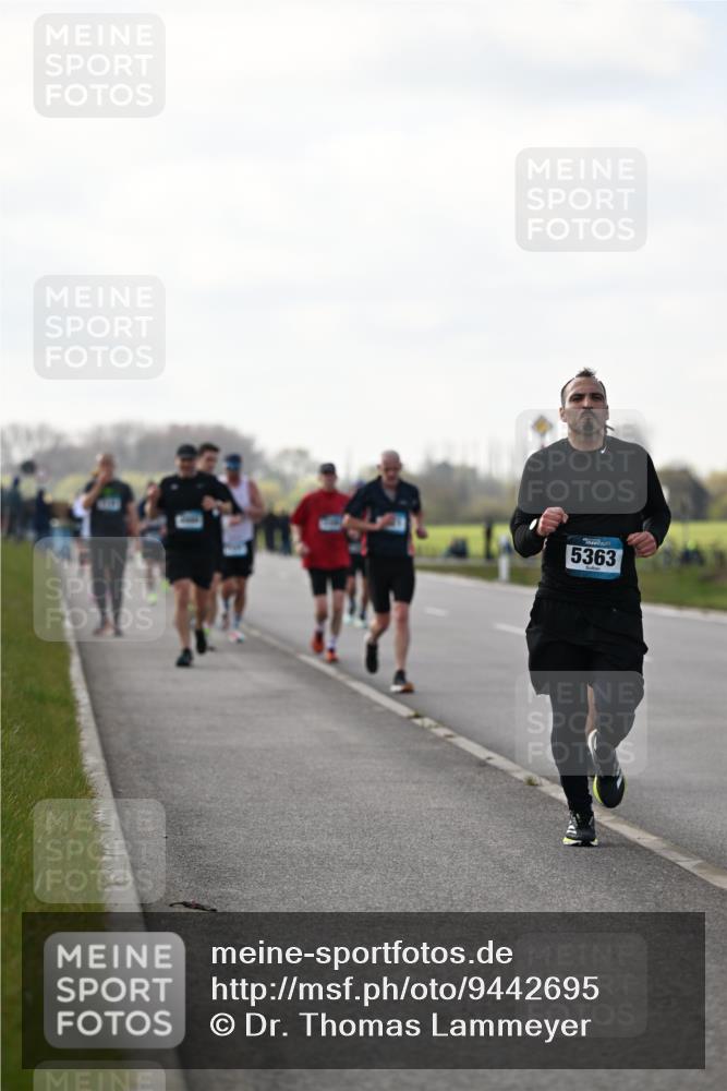 12.04.2026 - 45. Internationalen Wilhelmsburger Insellauf Dr. Thomas Lammeyer http://msf.ph/oto/9442695 12.04.2026 10:13:06 Laufen 5363 meine-sportfotos.de