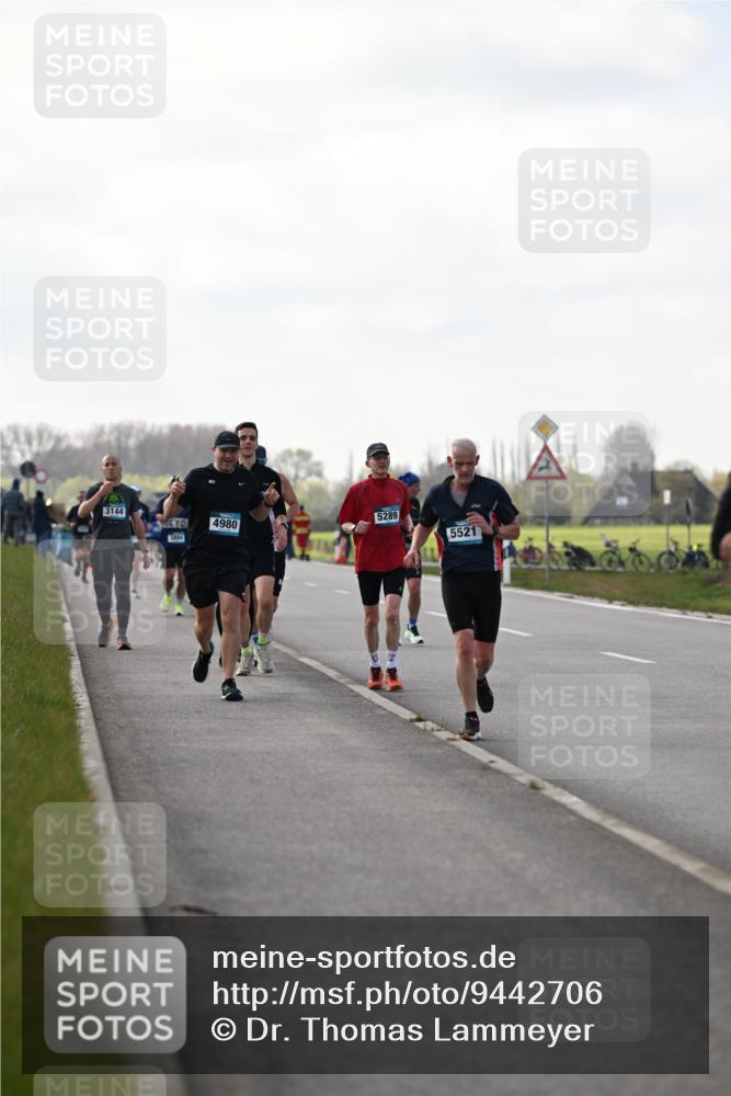 12.04.2026 - 45. Internationalen Wilhelmsburger Insellauf Dr. Thomas Lammeyer http://msf.ph/oto/9442706 12.04.2026 10:13:08 Laufen 3144, 4980, 5289, 3854, 5521 meine-sportfotos.de