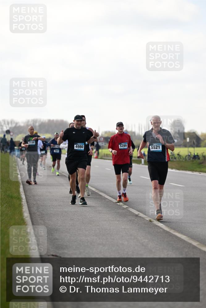 12.04.2026 - 45. Internationalen Wilhelmsburger Insellauf Dr. Thomas Lammeyer http://msf.ph/oto/9442713 12.04.2026 10:13:09 Laufen 3144, 4980, 5289, 5521 meine-sportfotos.de