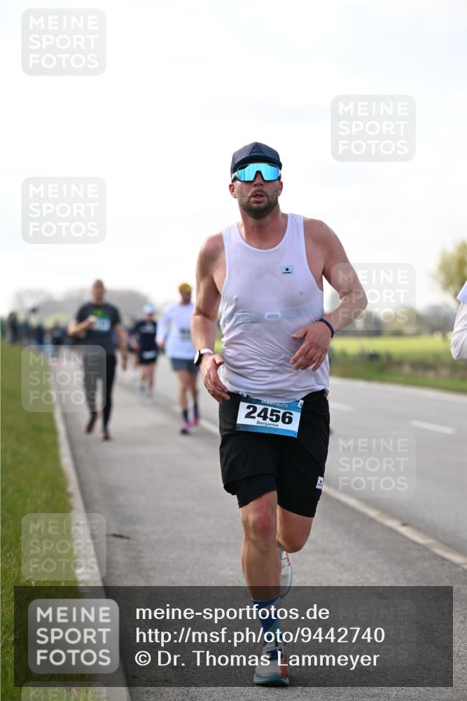 12.04.2026 - 45. Internationalen Wilhelmsburger Insellauf Dr. Thomas Lammeyer http://msf.ph/oto/9442740 12.04.2026 10:13:16 Laufen 2456 meine-sportfotos.de