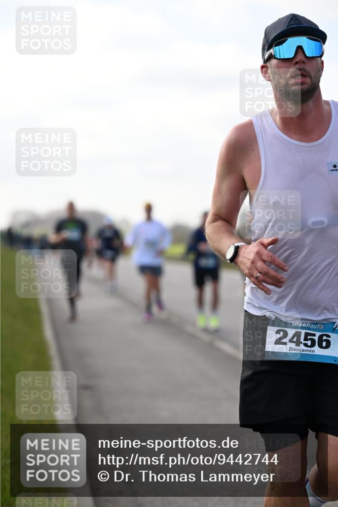 12.04.2026 - 45. Internationalen Wilhelmsburger Insellauf Dr. Thomas Lammeyer http://msf.ph/oto/9442744 12.04.2026 10:13:16 Laufen 2456 meine-sportfotos.de