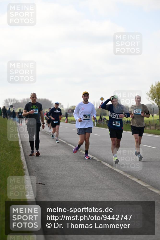 12.04.2026 - 45. Internationalen Wilhelmsburger Insellauf Dr. Thomas Lammeyer http://msf.ph/oto/9442747 12.04.2026 10:13:18 Laufen 44, 3110, 3894, 5251 meine-sportfotos.de