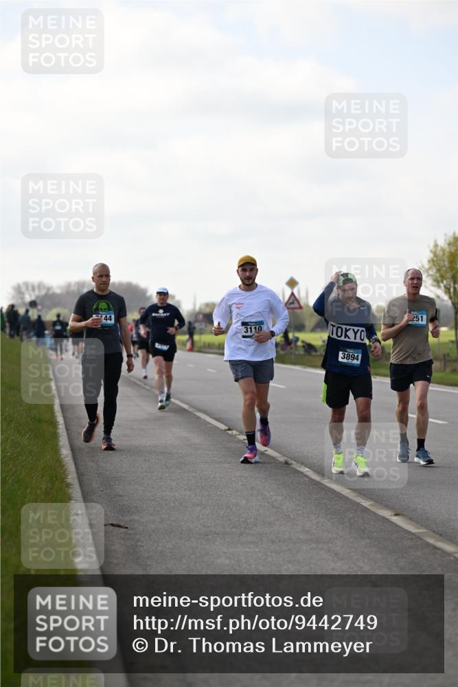 12.04.2026 - 45. Internationalen Wilhelmsburger Insellauf Dr. Thomas Lammeyer http://msf.ph/oto/9442749 12.04.2026 10:13:18 Laufen 44, 3110, 3894, 251 meine-sportfotos.de