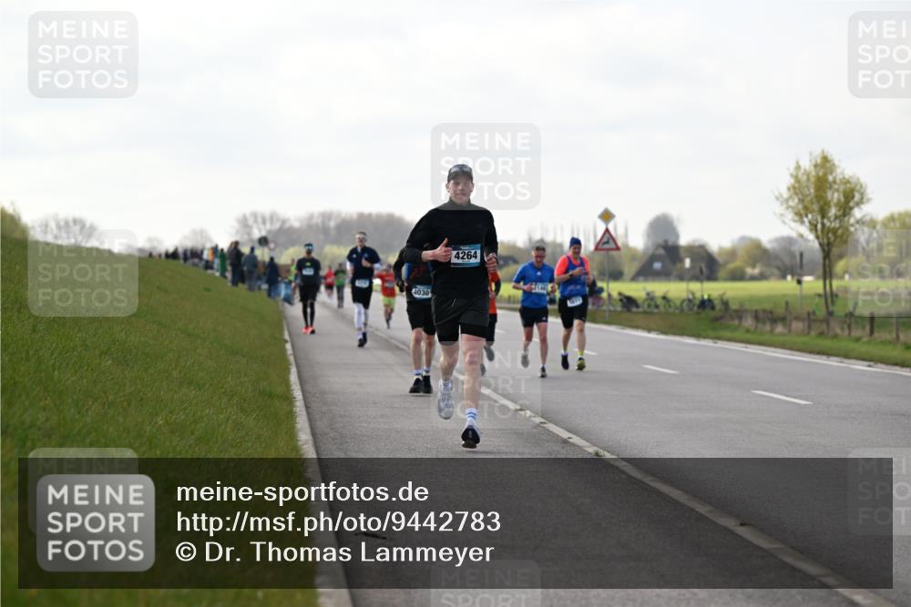 12.04.2026 - 45. Internationalen Wilhelmsburger Insellauf Dr. Thomas Lammeyer http://msf.ph/oto/9442783 12.04.2026 10:13:34 Laufen 4030, 4264 meine-sportfotos.de
