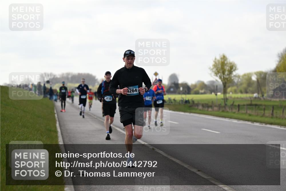 12.04.2026 - 45. Internationalen Wilhelmsburger Insellauf Dr. Thomas Lammeyer http://msf.ph/oto/9442792 12.04.2026 10:13:35 Laufen 4030, 4264 meine-sportfotos.de
