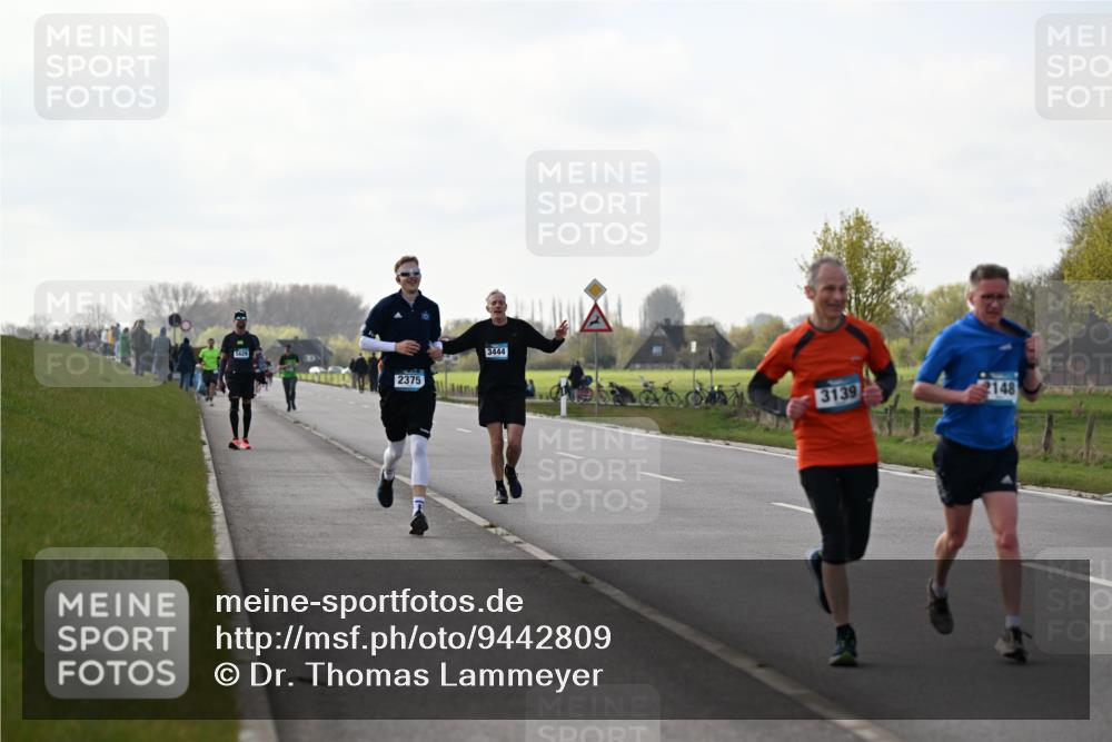 12.04.2026 - 45. Internationalen Wilhelmsburger Insellauf Dr. Thomas Lammeyer http://msf.ph/oto/9442809 12.04.2026 10:13:40 Laufen 5629, 2375, 3444, 3139, 2148 meine-sportfotos.de