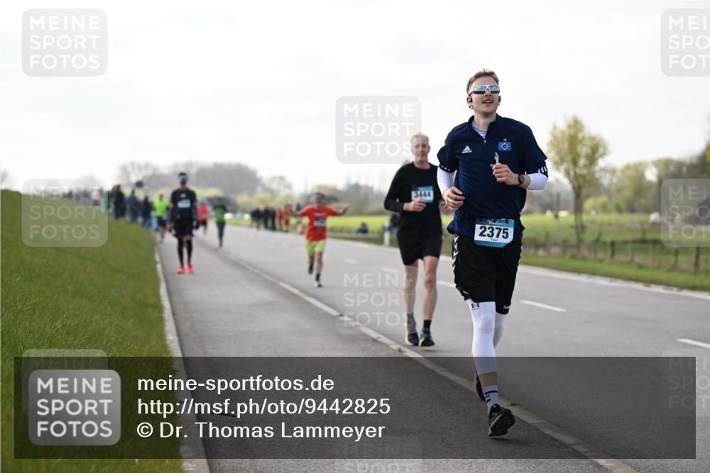 12.04.2026 - 45. Internationalen Wilhelmsburger Insellauf Dr. Thomas Lammeyer http://msf.ph/oto/9442825 12.04.2026 10:13:44 Laufen 3444, 2375 meine-sportfotos.de