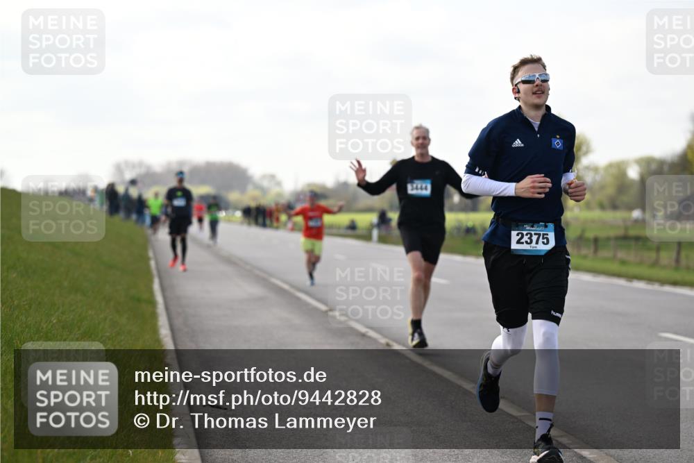 12.04.2026 - 45. Internationalen Wilhelmsburger Insellauf Dr. Thomas Lammeyer http://msf.ph/oto/9442828 12.04.2026 10:13:44 Laufen 2375 meine-sportfotos.de