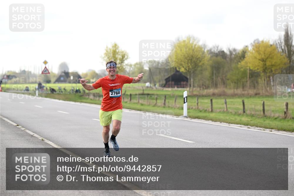 12.04.2026 - 45. Internationalen Wilhelmsburger Insellauf Dr. Thomas Lammeyer http://msf.ph/oto/9442857 12.04.2026 10:13:50 Laufen 2768 meine-sportfotos.de