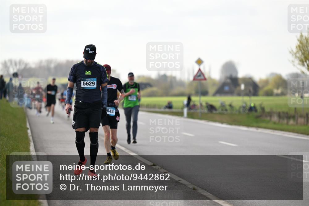 12.04.2026 - 45. Internationalen Wilhelmsburger Insellauf Dr. Thomas Lammeyer http://msf.ph/oto/9442862 12.04.2026 10:13:56 Laufen 5629, 643 meine-sportfotos.de