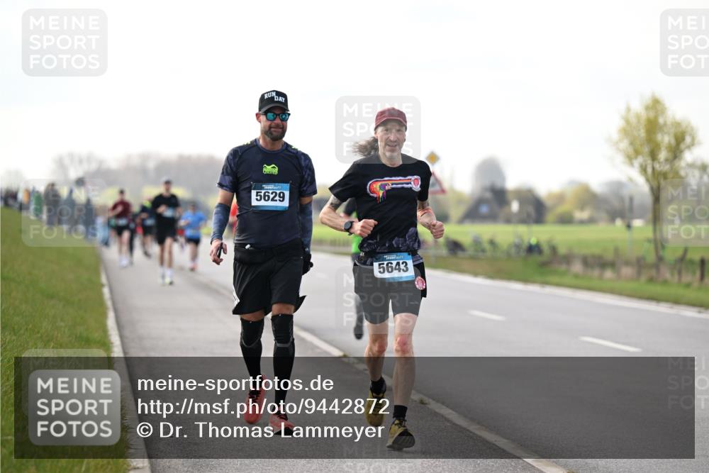 12.04.2026 - 45. Internationalen Wilhelmsburger Insellauf Dr. Thomas Lammeyer http://msf.ph/oto/9442872 12.04.2026 10:13:59 Laufen 5629, 5643 meine-sportfotos.de
