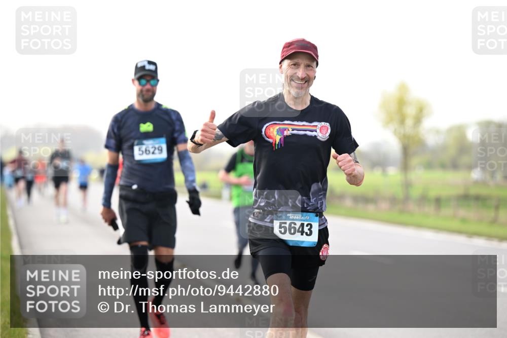 12.04.2026 - 45. Internationalen Wilhelmsburger Insellauf Dr. Thomas Lammeyer http://msf.ph/oto/9442880 12.04.2026 10:14:00 Laufen 5629, 45, 5643 meine-sportfotos.de