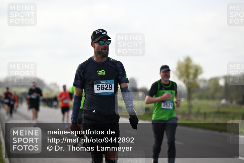 12.04.2026 - 45. Internationalen Wilhelmsburger Insellauf Dr. Thomas Lammeyer http://msf.ph/oto/9442892 12.04.2026 10:14:02 Laufen 5629, 2521 meine-sportfotos.de