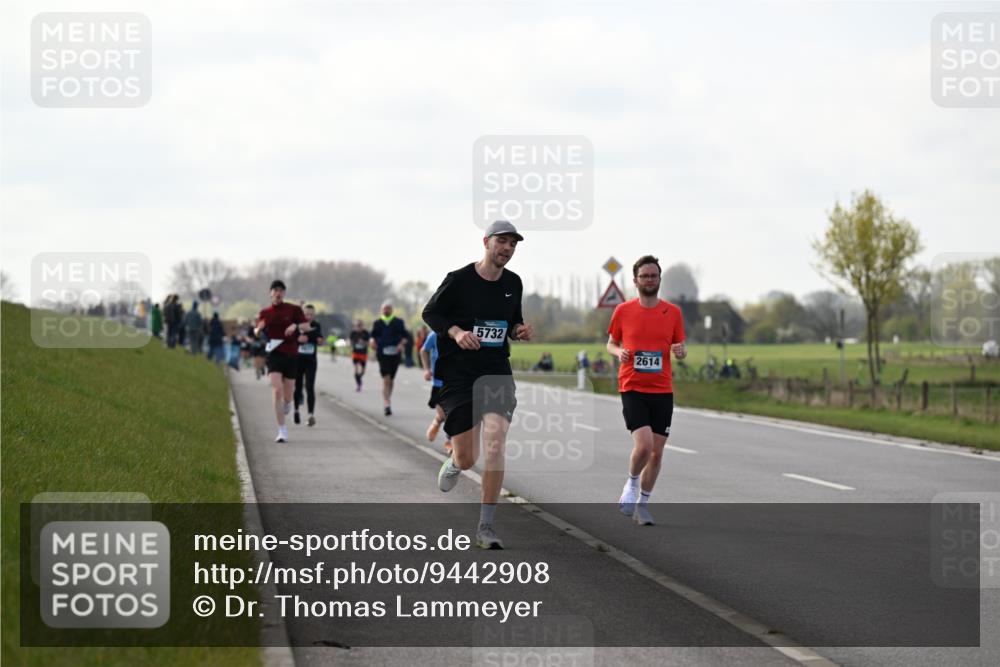 12.04.2026 - 45. Internationalen Wilhelmsburger Insellauf Dr. Thomas Lammeyer http://msf.ph/oto/9442908 12.04.2026 10:14:08 Laufen 5732, 2614 meine-sportfotos.de