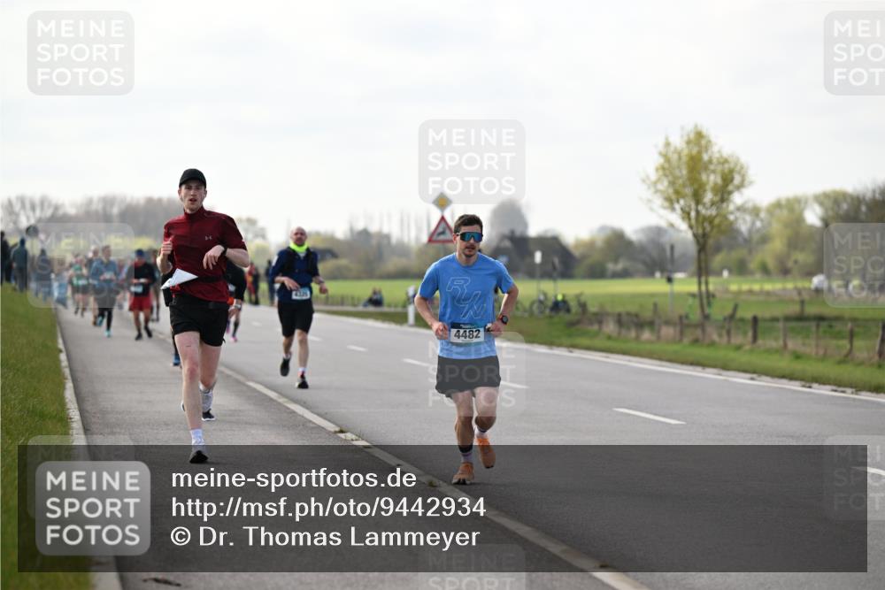 12.04.2026 - 45. Internationalen Wilhelmsburger Insellauf Dr. Thomas Lammeyer http://msf.ph/oto/9442934 12.04.2026 10:14:13 Laufen 409, 4482 meine-sportfotos.de