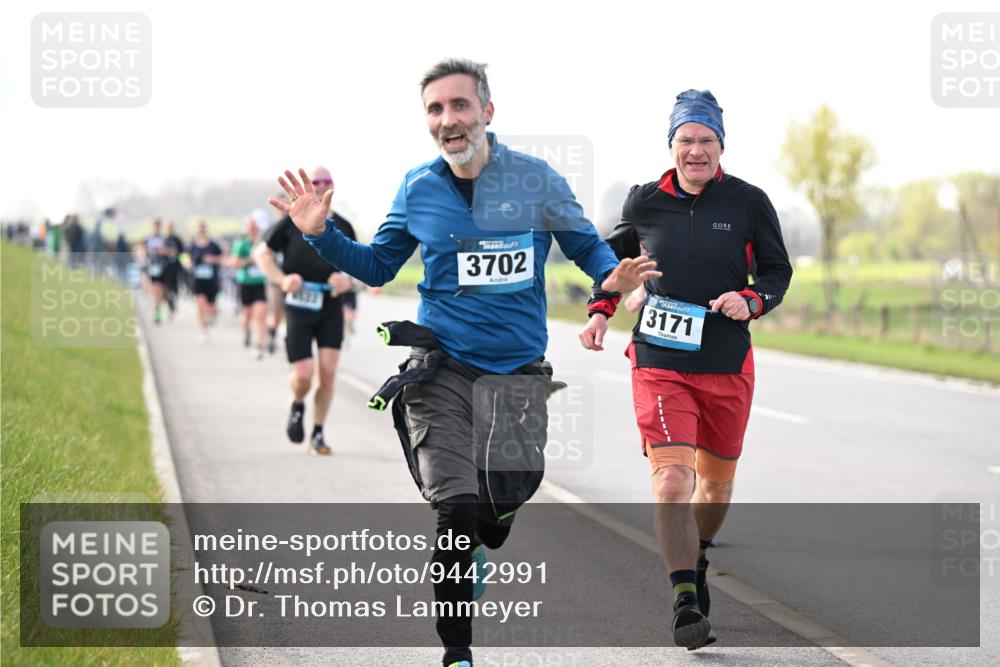 12.04.2026 - 45. Internationalen Wilhelmsburger Insellauf Dr. Thomas Lammeyer http://msf.ph/oto/9442991 12.04.2026 10:14:28 Laufen 3702, 3171 meine-sportfotos.de