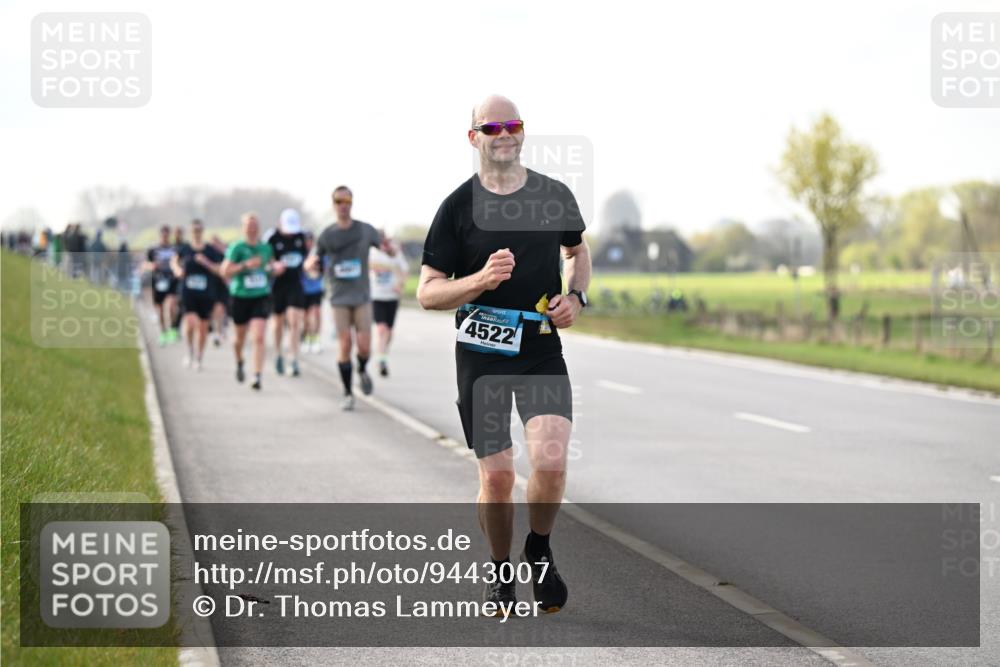 12.04.2026 - 45. Internationalen Wilhelmsburger Insellauf Dr. Thomas Lammeyer http://msf.ph/oto/9443007 12.04.2026 10:14:30 Laufen 4522 meine-sportfotos.de