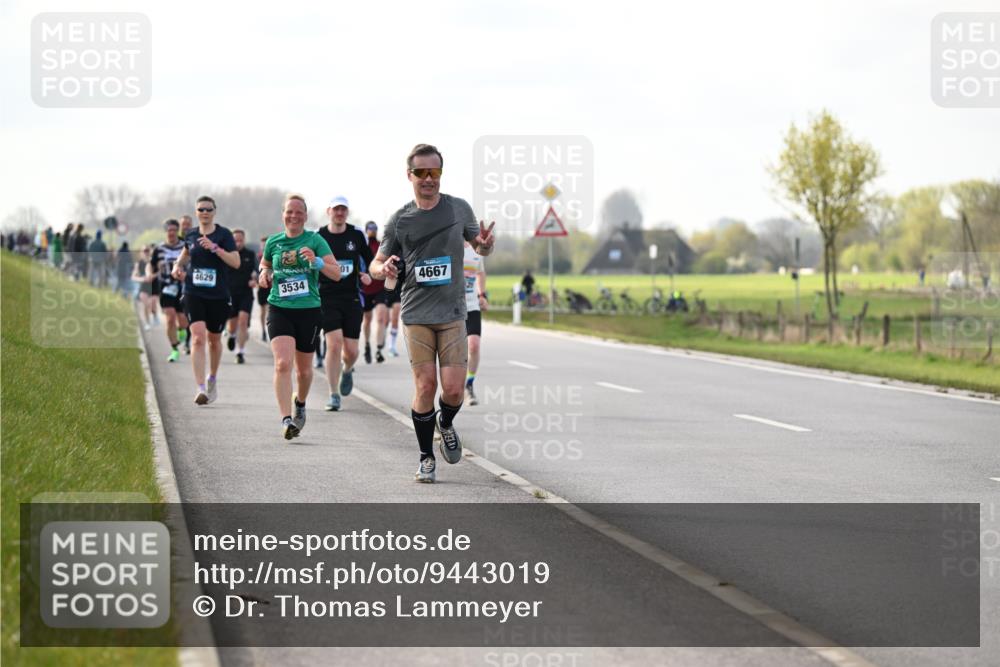 12.04.2026 - 45. Internationalen Wilhelmsburger Insellauf Dr. Thomas Lammeyer http://msf.ph/oto/9443019 12.04.2026 10:14:33 Laufen 4629, 01, 4667, 3534 meine-sportfotos.de