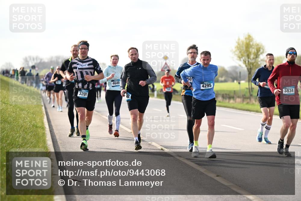 12.04.2026 - 45. Internationalen Wilhelmsburger Insellauf Dr. Thomas Lammeyer http://msf.ph/oto/9443068 12.04.2026 10:14:41 Laufen 3201, 50, 4645, 4295, 3834 meine-sportfotos.de
