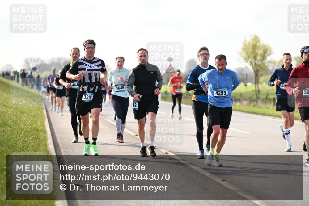 12.04.2026 - 45. Internationalen Wilhelmsburger Insellauf Dr. Thomas Lammeyer http://msf.ph/oto/9443070 12.04.2026 10:14:42 Laufen 464, 3201, 4645, 42, 4295, 40, 38 meine-sportfotos.de