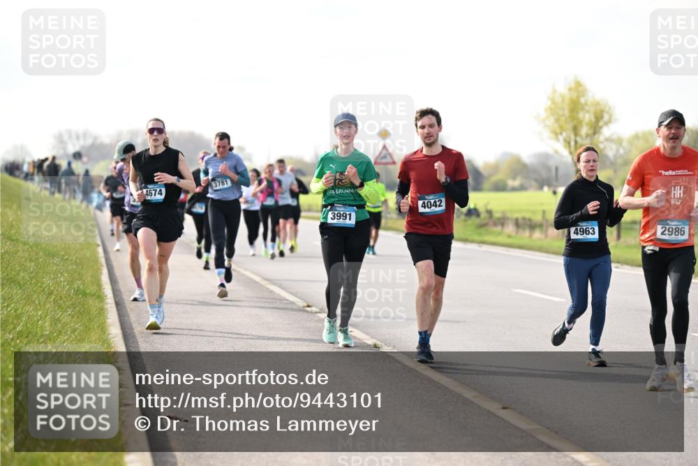 12.04.2026 - 45. Internationalen Wilhelmsburger Insellauf Dr. Thomas Lammeyer http://msf.ph/oto/9443101 12.04.2026 10:14:48 Laufen 4674, 3781, 4042, 3991, 4963, 2986 meine-sportfotos.de