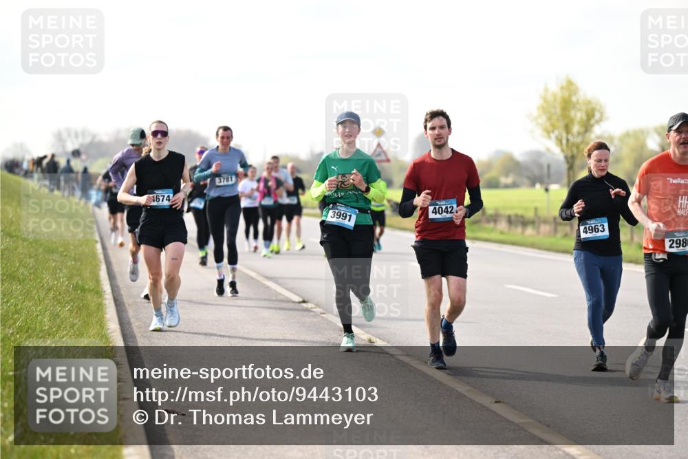 12.04.2026 - 45. Internationalen Wilhelmsburger Insellauf Dr. Thomas Lammeyer http://msf.ph/oto/9443103 12.04.2026 10:14:48 Laufen 1674, 3991, 4042, 4963, 298 meine-sportfotos.de