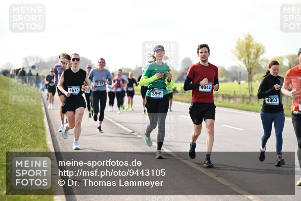 12.04.2026 - 45. Internationalen Wilhelmsburger Insellauf Dr. Thomas Lammeyer http://msf.ph/oto/9443105 12.04.2026 10:14:48 Laufen 4674, 3991, 4042, 4963 meine-sportfotos.de