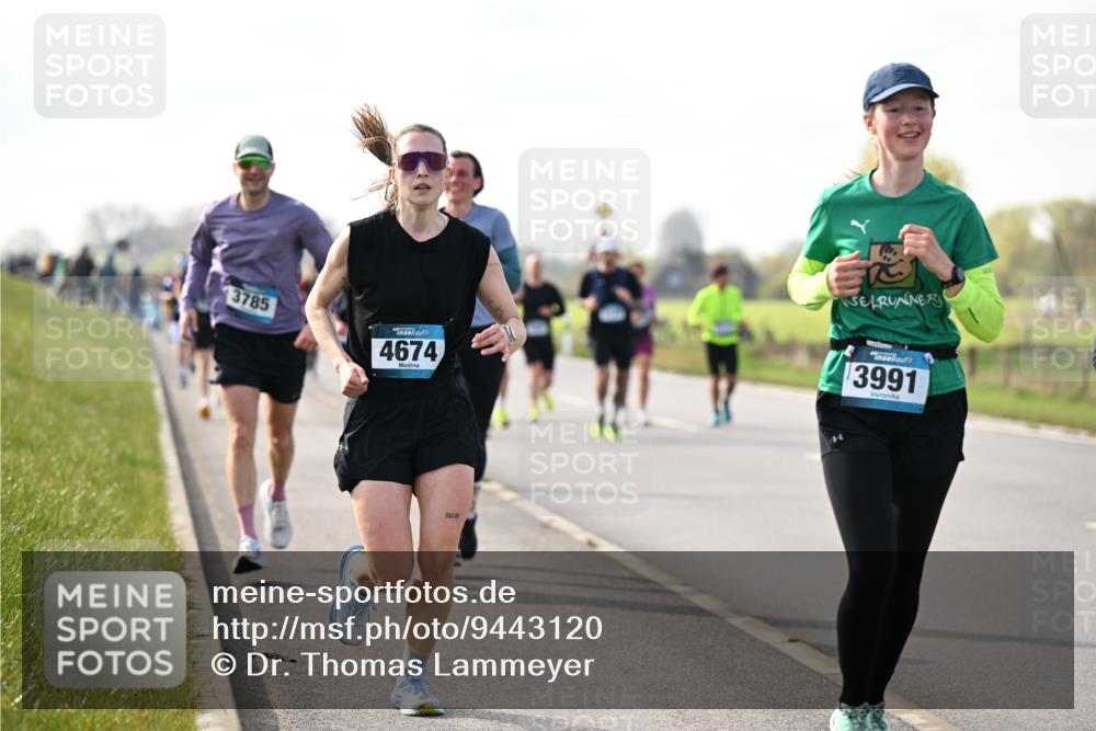 12.04.2026 - 45. Internationalen Wilhelmsburger Insellauf Dr. Thomas Lammeyer http://msf.ph/oto/9443120 12.04.2026 10:14:51 Laufen 3785, 4674, 3991 meine-sportfotos.de